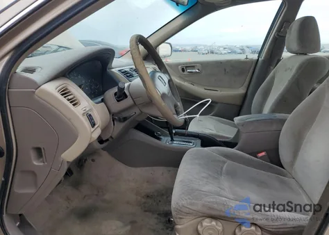 2001 Honda Accord Lx from USA, damaged, VIN 3HGCG66581G712172